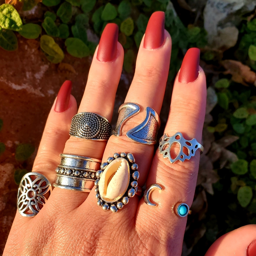 2/$20🌼 Boho Shell Silvertone Ring Set NWOT - Picture 5 of 6